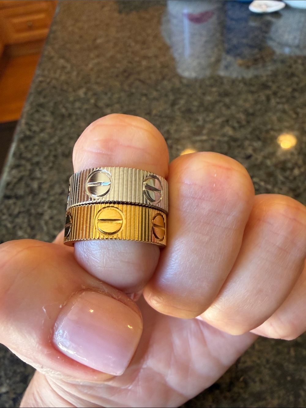 Screw rings - Picture 2 of 3